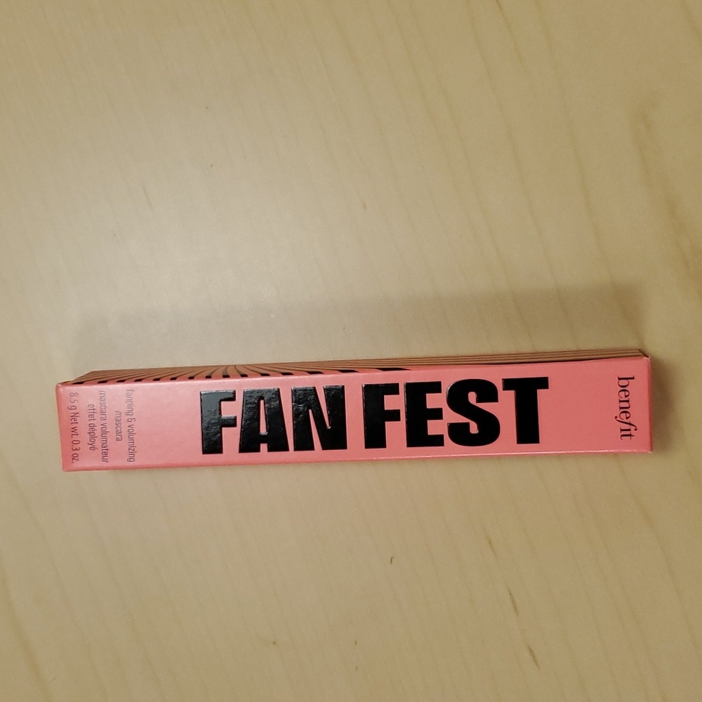 Benefit Fan Fest Mascara